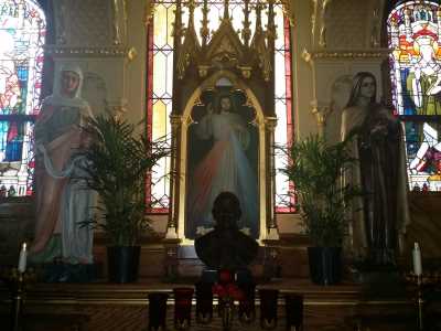 St John Cantius Divine Mercy